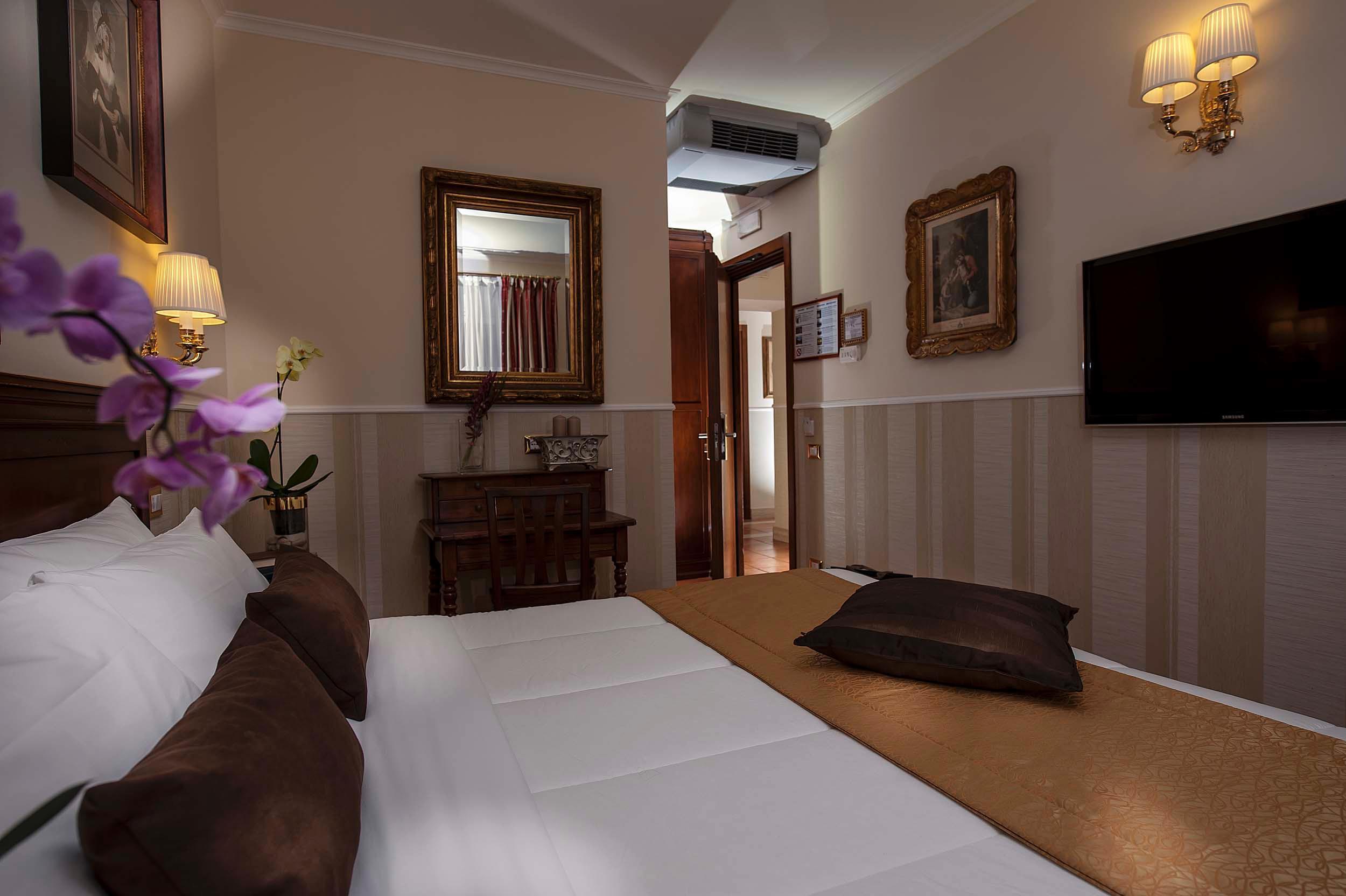 Hotel Des Artistes Roma Exterior photo