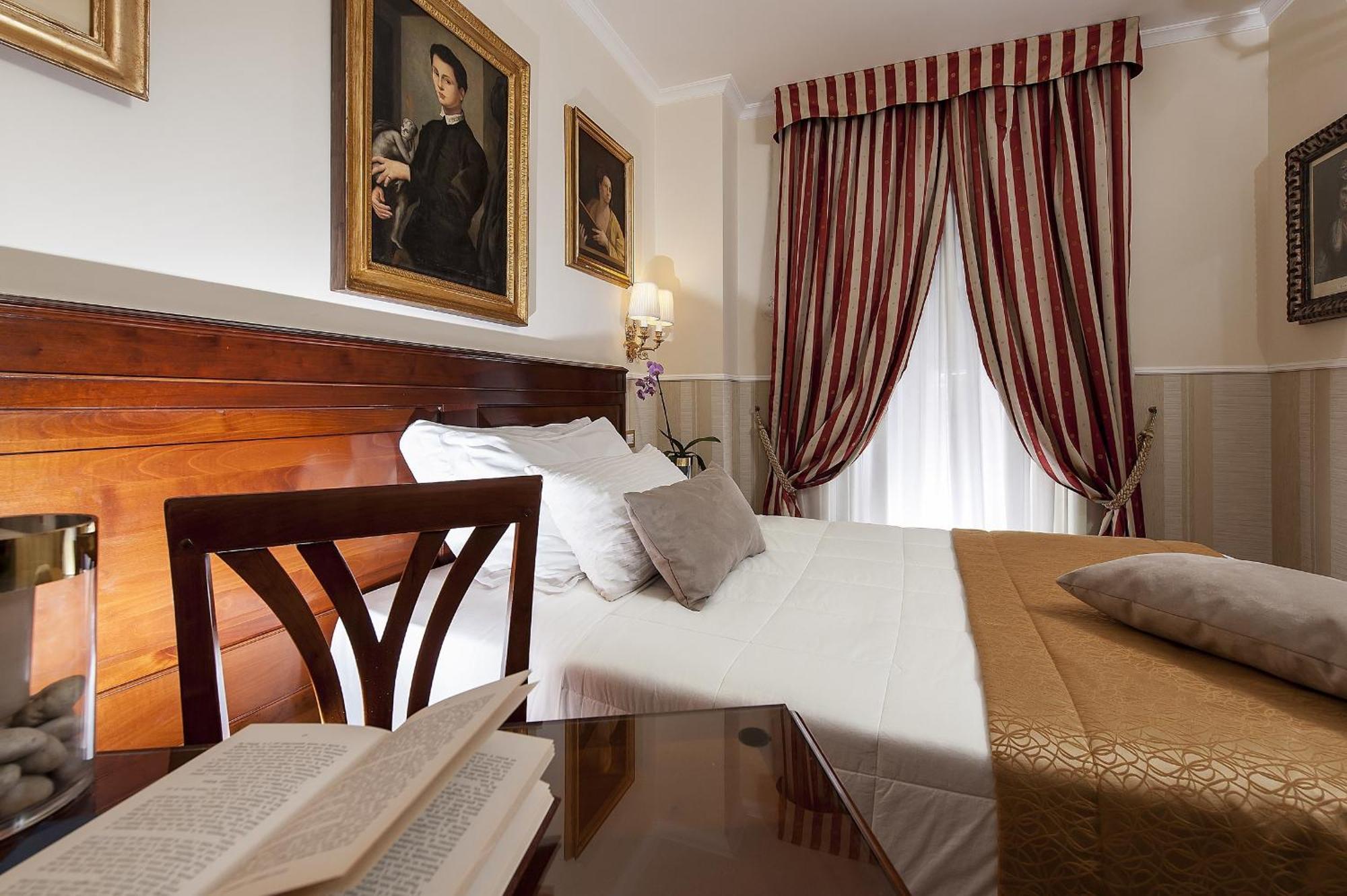 Hotel Des Artistes Roma Room photo